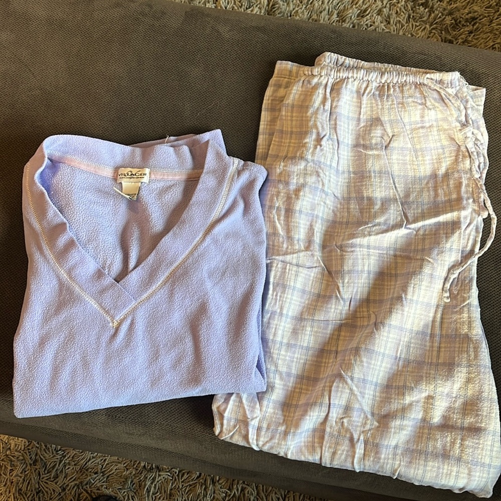 Women’s Winter PJs Set